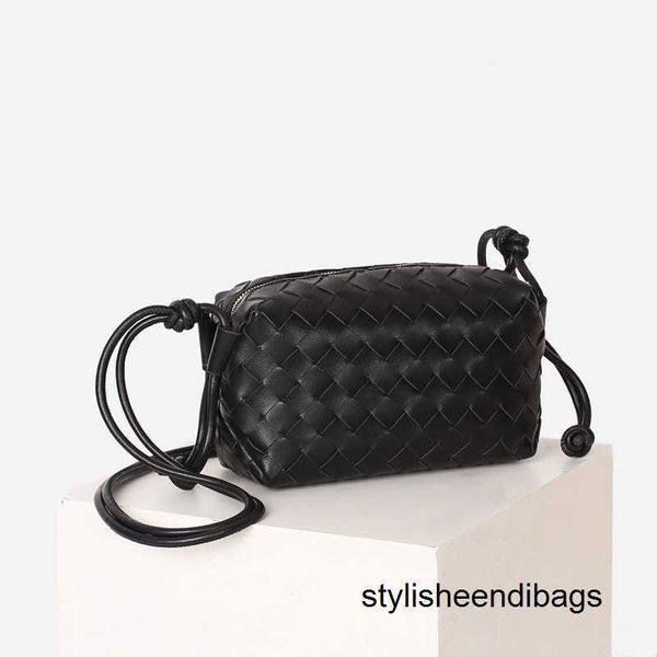 stylisheendibags shoulder bags woven small square bag 2022 new genuine leather shoulder weave bag fashion luxury brand design minimalist mes
stylisheendibags shoulder bags woven small square bag 2022 new genuine leather shoulder weave bag fashion luxury brand design minimalist mes