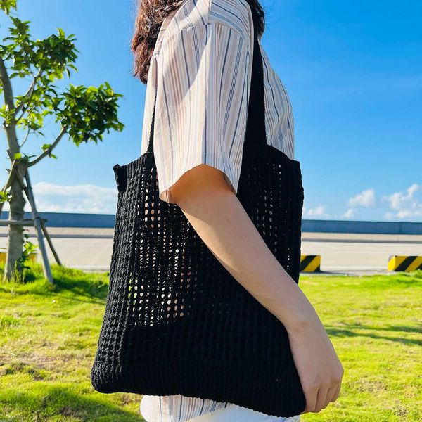 nxy fashion hollow knitted shoulder bag women simple crochet tote designer handmade shopping handle bags ladies handbag purse 230424
nxy fashion hollow knitted shoulder bag women simple crochet tote designer handmade shopping handle bags ladies handbag purse 230424