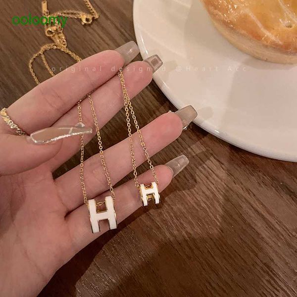 hemres designer necklace letter titanium steel necklace women's fashion 2023 summer new light luxury small design sense pendant collar, Black
hemres designer necklace letter titanium steel necklace women's fashion 2023 summer new light luxury small design sense pendant collar, Black