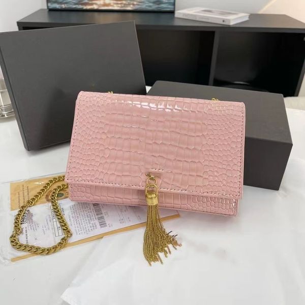 chain messenger bag women shoulder crossbody purse handbag fashion gold metal letters hardware crocodile pattern genuine leather tassel
chain messenger bag women shoulder crossbody purse handbag fashion gold metal letters hardware crocodile pattern genuine leather tassel