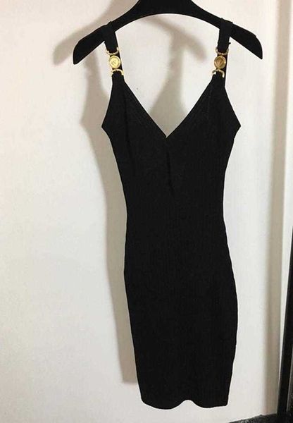 women party dress v neck sleeveless knit slim dresses female gold button long milan clothing, White;black
women party dress v neck sleeveless knit slim dresses female gold button long milan clothing, White;black