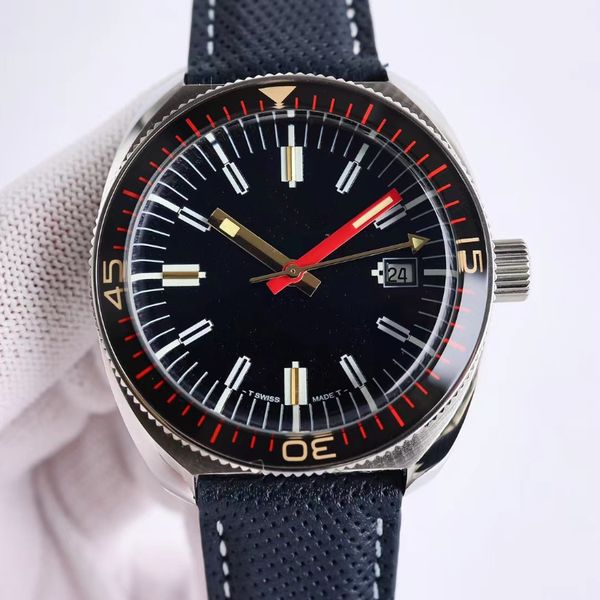 luxury men's watch, high-frequency diving, original 9015 movement, sapphire mirror, super strong night light, capable of diving 300 met, Slivery;golden
luxury men's watch, high-frequency diving, original 9015 movement, sapphire mirror, super strong night light, capable of diving 300 met, Slivery;golden