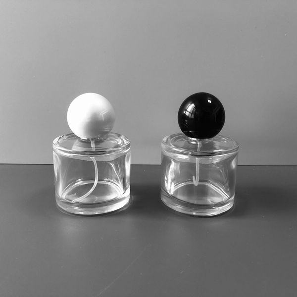 100pcs 50ml round perfume bottle black white round cap perfume sub-bottling exquisite cosmetic spray bottle glass empty bottle
100pcs 50ml round perfume bottle black white round cap perfume sub-bottling exquisite cosmetic spray bottle glass empty bottle