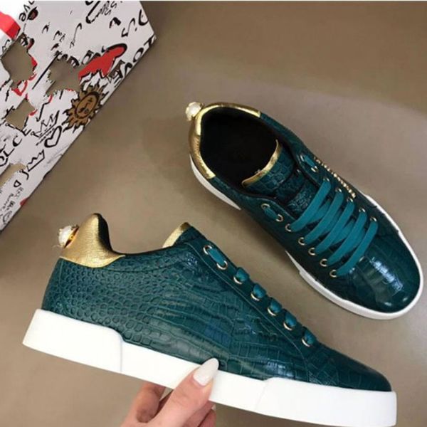 new autumn sneakers women platform rivets graffiti gesigner shoes gym pearls lace-up genuine leather zapatillas mujer size38-45 jk56, Red;white
new autumn sneakers women platform rivets graffiti gesigner shoes gym pearls lace-up genuine leather zapatillas mujer size38-45 jk56, Red;white