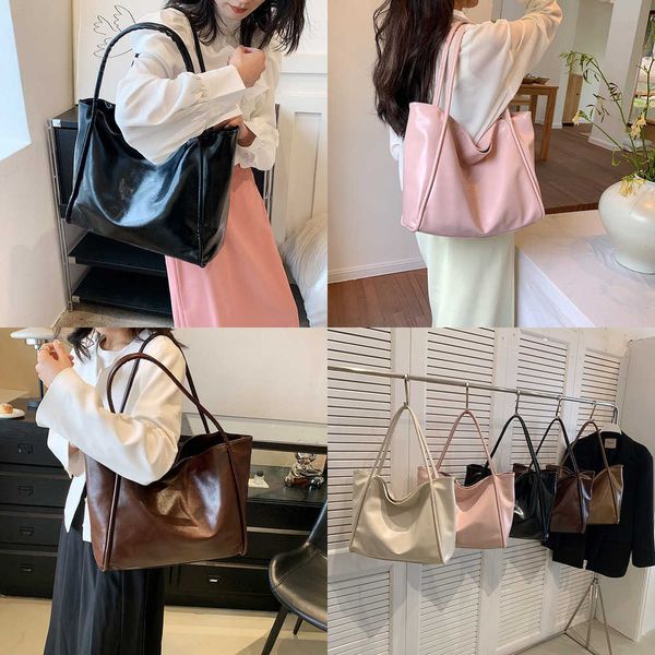 nxy large pu leather shoulder side bag for women new fashion trend female handbags purses big tote bags 230424
nxy large pu leather shoulder side bag for women new fashion trend female handbags purses big tote bags 230424