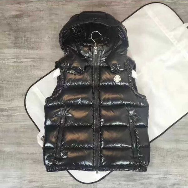 men's vests moncl winter clothes down jacket classic parka coats for women's apparel sweatsuit windbreaker designer sweater hoodie, Black;white
men's vests moncl winter clothes down jacket classic parka coats for women's apparel sweatsuit windbreaker designer sweater hoodie, Black;white