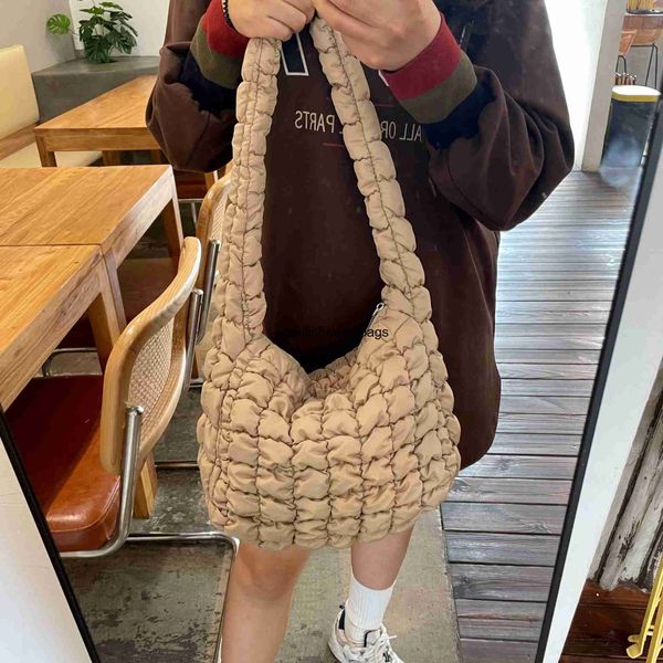 stylisheendibags shoulder bags new winter space cotton bag for women 2022 plaid pattern handbag female large capacity tote bags feather padd
stylisheendibags shoulder bags new winter space cotton bag for women 2022 plaid pattern handbag female large capacity tote bags feather padd