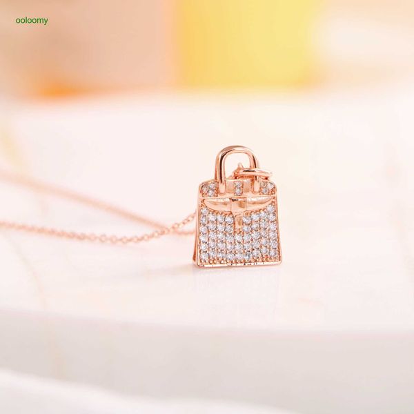 hemres designer necklace decorative korean version with micro inlaid diamond h bag necklace for women's handbag collarbone chain, Black
hemres designer necklace decorative korean version with micro inlaid diamond h bag necklace for women's handbag collarbone chain, Black