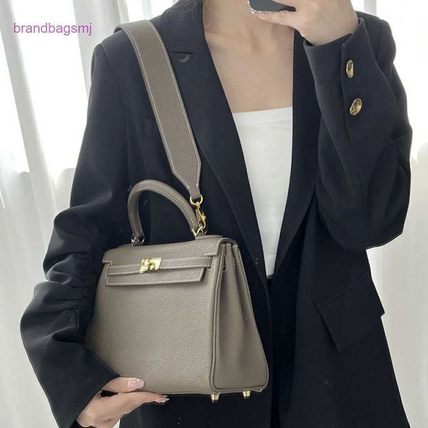 original designer handbags hermm kelys bag genuine leather women's 2023 new togo layer cowhide premium wide shoulder strap single cross
original designer handbags hermm kelys bag genuine leather women's 2023 new togo layer cowhide premium wide shoulder strap single cross