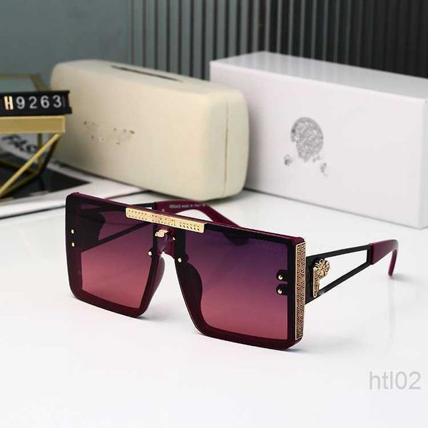 2023 designer versage sunglass vercace sunglasses ens sage mens punk personality metal frame fashion trend toad fashion baseball red, White;black
2023 designer versage sunglass vercace sunglasses ens sage mens punk personality metal frame fashion trend toad fashion baseball red, White;black