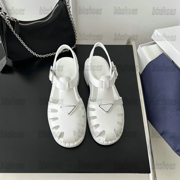 women designer slide sandals metal triangle logo sporty foam rubber sandals white black triangle-logo fisherman sandal platform heels slippe
women designer slide sandals metal triangle logo sporty foam rubber sandals white black triangle-logo fisherman sandal platform heels slippe