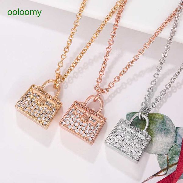 hemres designer necklace letter handheld bag necklace female collar chain full diamond fashion light luxury simple s925 silver, Black
hemres designer necklace letter handheld bag necklace female collar chain full diamond fashion light luxury simple s925 silver, Black