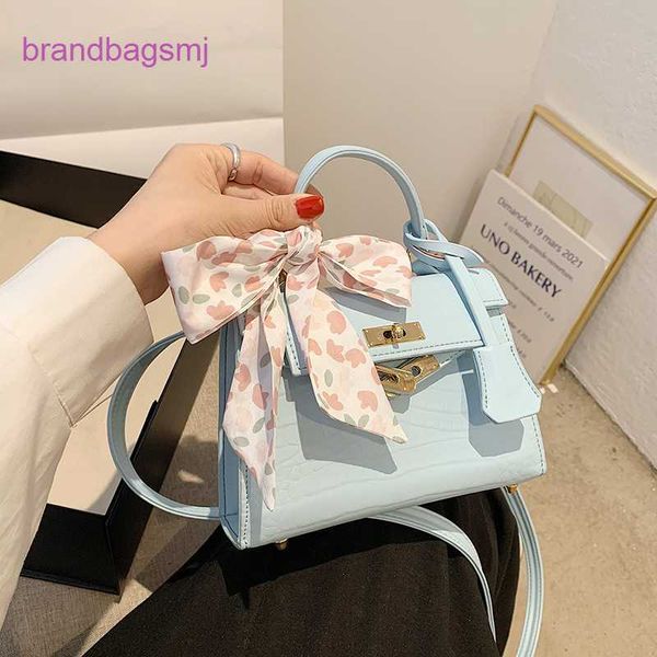 original designer handbags hermm small women's summer versatile 2023 new fashion cross-body alligator pattern portable small square kel
original designer handbags hermm small women's summer versatile 2023 new fashion cross-body alligator pattern portable small square kel