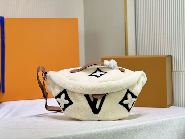 bumbag women's crossbodys bag teddy flocking plush waistpack designer men's fluffy shoulder bag fashion belt bumbag crossbody bag
bumbag women's crossbodys bag teddy flocking plush waistpack designer men's fluffy shoulder bag fashion belt bumbag crossbody bag