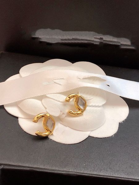 designer letter c earring fashion ccity stud earing for lady women party jewelry gold earrings wedding engagement woman gift 5awe, Golden;silver
designer letter c earring fashion ccity stud earing for lady women party jewelry gold earrings wedding engagement woman gift 5awe, Golden;silver