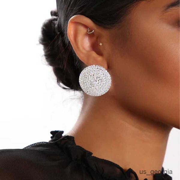 stud treazy bling full rhinestone big round stud earrings fashion silver color crystal statement women jewelry wedding party earrings, Golden;silver
stud treazy bling full rhinestone big round stud earrings fashion silver color crystal statement women jewelry wedding party earrings, Golden;silver