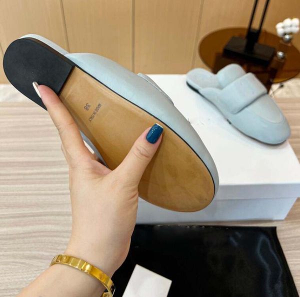 platform slides slippers womens luxury sandals rubber slide mid heel mens embossed canva slipper mules brand women flat thick sole summer sl, Black
platform slides slippers womens luxury sandals rubber slide mid heel mens embossed canva slipper mules brand women flat thick sole summer sl, Black