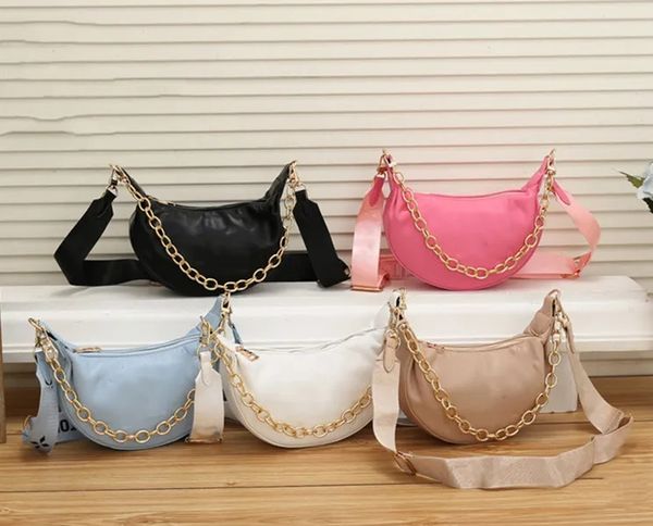 mt 2023 women luxurys designers bags crescent edition metal chain luxurycanvas hobo shoulder bag chest pack lady tote chains purse handbags
mt 2023 women luxurys designers bags crescent edition metal chain luxurycanvas hobo shoulder bag chest pack lady tote chains purse handbags