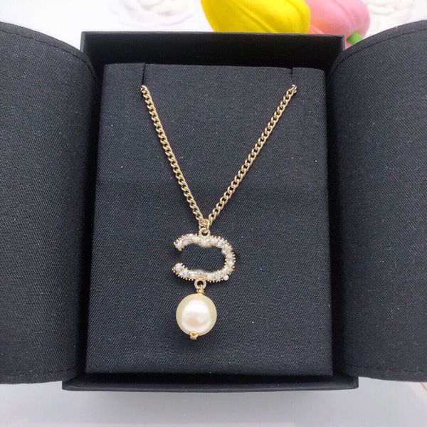 luxury designer ccity necklaces classic pendant jewelry retro carving c chokers necklacess couples party holiday gift df, Silver
luxury designer ccity necklaces classic pendant jewelry retro carving c chokers necklacess couples party holiday gift df, Silver