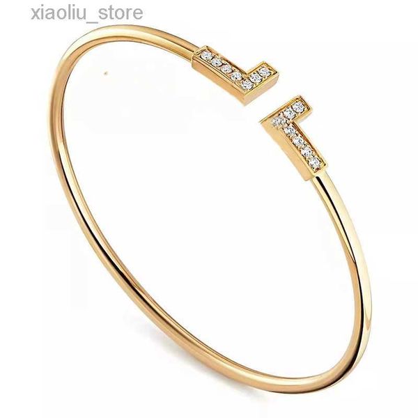 bangle bangles bracelets designer fashion diamonds gold silver bangle braccialetto pulsera for mens and women wedding couple lover gift with, Black
bangle bangles bracelets designer fashion diamonds gold silver bangle braccialetto pulsera for mens and women wedding couple lover gift with, Black