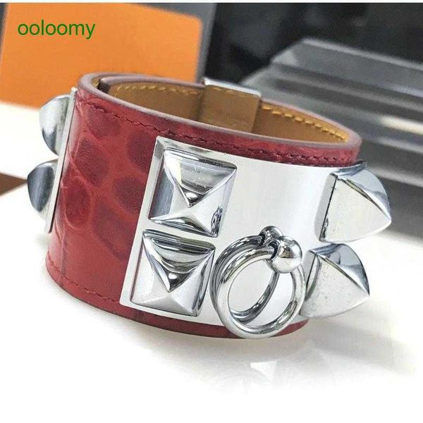 hemres designer bracelet cowhide crocodile pattern h family bracelet punk style genuine leather women's ornament km8f, Black
hemres designer bracelet cowhide crocodile pattern h family bracelet punk style genuine leather women's ornament km8f, Black
