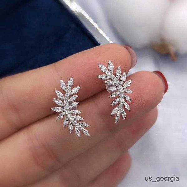 stud small fresh leaves earrings with stone aesthetic jewelry for women silver color fashion earrings wedding accessories, Golden;silver
stud small fresh leaves earrings with stone aesthetic jewelry for women silver color fashion earrings wedding accessories, Golden;silver