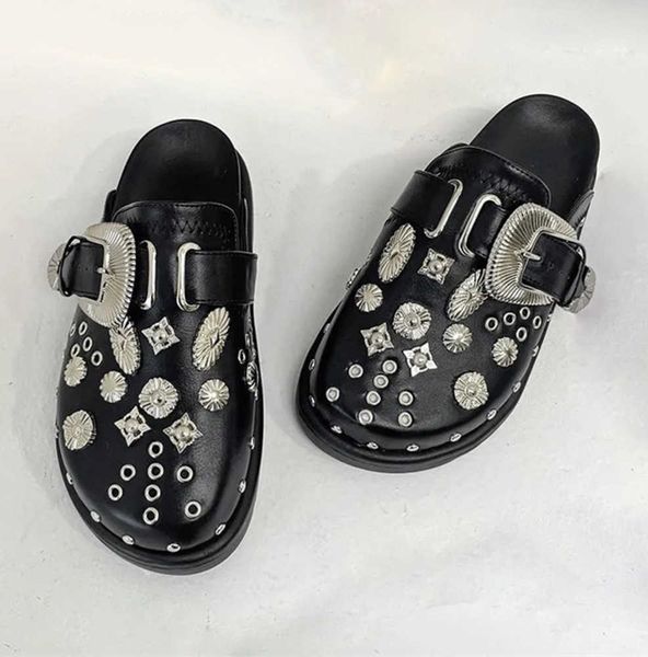 summer women slippers platform rivets punk rock leather mules creative metal fittings casual party shoes female outdoor slides 221031, Black
summer women slippers platform rivets punk rock leather mules creative metal fittings casual party shoes female outdoor slides 221031, Black
