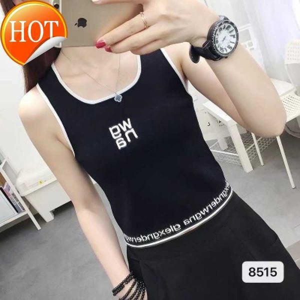 designer haute couture2022 summer embroidery letter king sleeveless tank with strap short versatile knitted women's top, White
designer haute couture2022 summer embroidery letter king sleeveless tank with strap short versatile knitted women's top, White