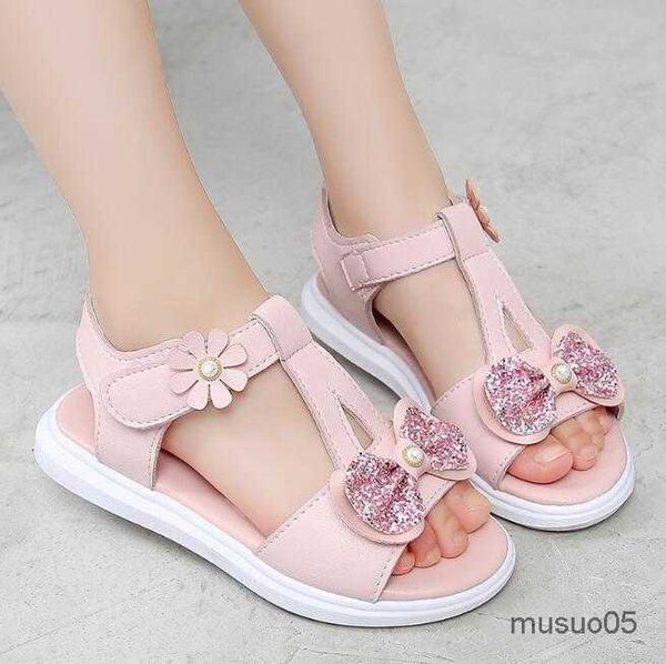 summer children's leather girls hollow out princess sandals new style fashion kids soft sole wedding flat shoes, Black;red
summer children's leather girls hollow out princess sandals new style fashion kids soft sole wedding flat shoes, Black;red