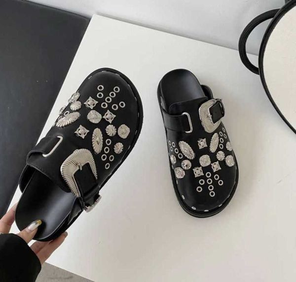 summer women slippers platform punk rock leather mules creative metal fittings casual party shoes female outdoor slides11, Black
summer women slippers platform punk rock leather mules creative metal fittings casual party shoes female outdoor slides11, Black