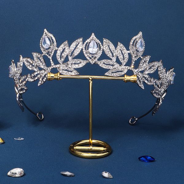 european and american bridesmaid headwear, rhinestone crown, hair hoop, wedding dress shooting, wedding accessories, hair accessories, zirco, Silver
european and american bridesmaid headwear, rhinestone crown, hair hoop, wedding dress shooting, wedding accessories, hair accessories, zirco, Silver