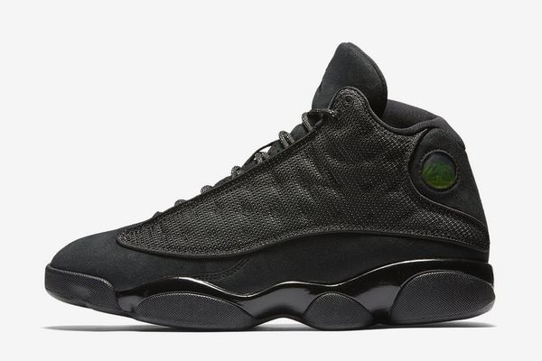 the 13s basketball shoes was actually inspired by a black cat 13 xiii black-anthracite men athletics designer sports sneakers with original
the 13s basketball shoes was actually inspired by a black cat 13 xiii black-anthracite men athletics designer sports sneakers with original