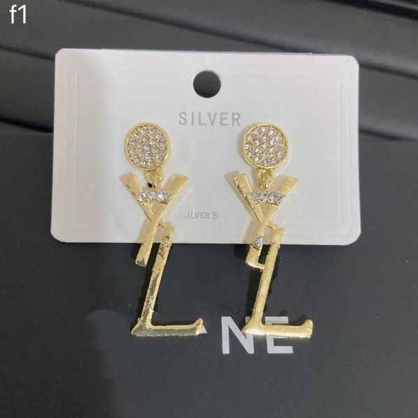 2023 new letter stud earring charm diamond gold plated stud earrings wedding party love jewelry earring gifts alloy jewelry wholesale, Golden
2023 new letter stud earring charm diamond gold plated stud earrings wedding party love jewelry earring gifts alloy jewelry wholesale, Golden