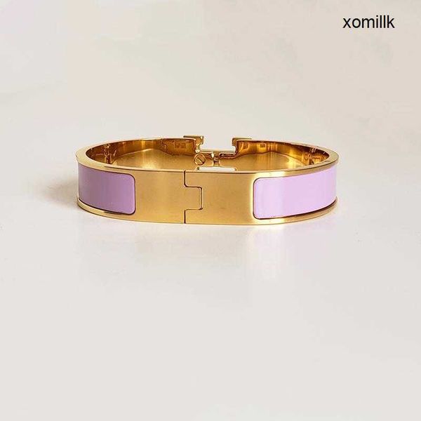 designer h letter bracelet luxury brand enamel bracelets men and women personality fashion bangles everyday accessories party wedding cll vf, Black
designer h letter bracelet luxury brand enamel bracelets men and women personality fashion bangles everyday accessories party wedding cll vf, Black