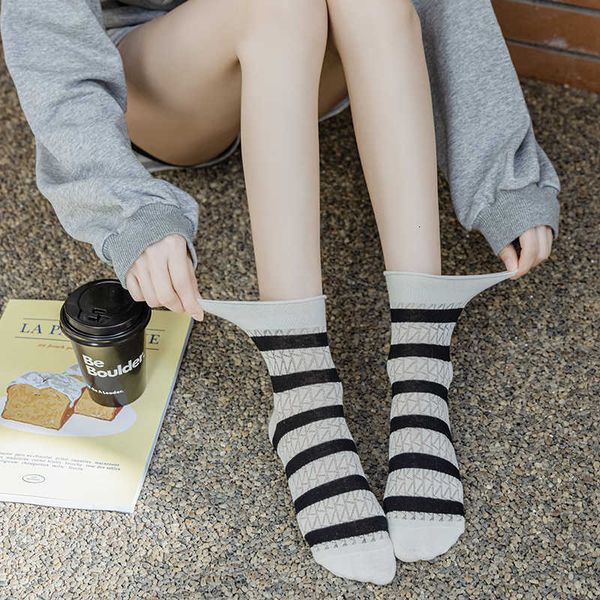 socks medium women's length thin cotton spring and autumn postpartum summer breathable curled and loose necked in the trend of ins one, Black;white
socks medium women's length thin cotton spring and autumn postpartum summer breathable curled and loose necked in the trend of ins one, Black;white
