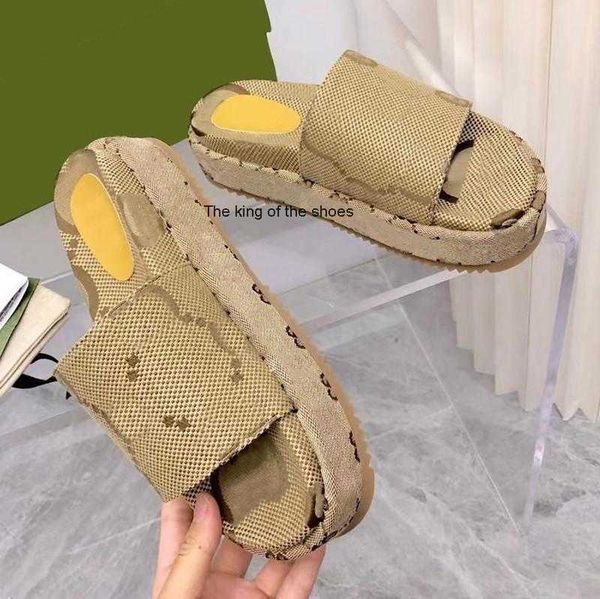 2022 denim sandals designer slippers classic women sandals shoes rubber 20232023ity, Black
2022 denim sandals designer slippers classic women sandals shoes rubber 20232023ity, Black