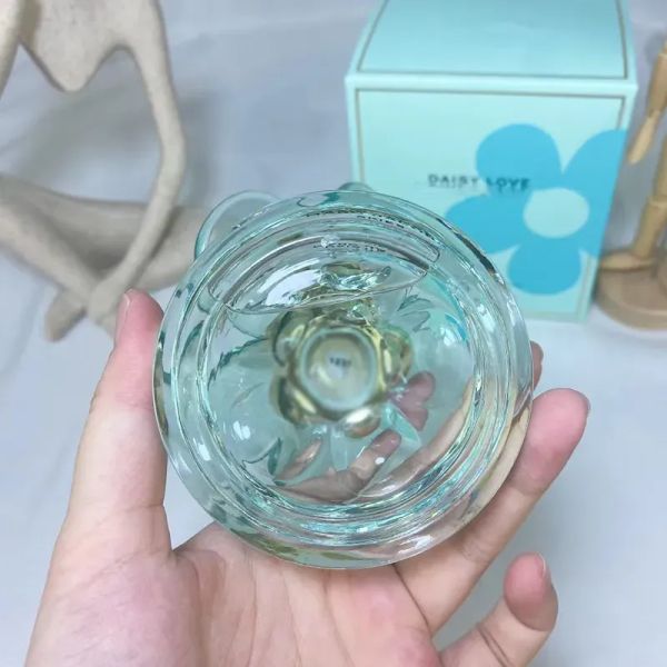 parfum designer perfume cologne perfumes fragrances for women 100 m 3.3 fl.oz good smell long time leaving body mist high version quality fa
parfum designer perfume cologne perfumes fragrances for women 100 m 3.3 fl.oz good smell long time leaving body mist high version quality fa