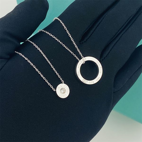 round necklace t letter couple sterling silver pendant clasp chain simple fashion valentine's day birthday gift 1837
round necklace t letter couple sterling silver pendant clasp chain simple fashion valentine's day birthday gift 1837
