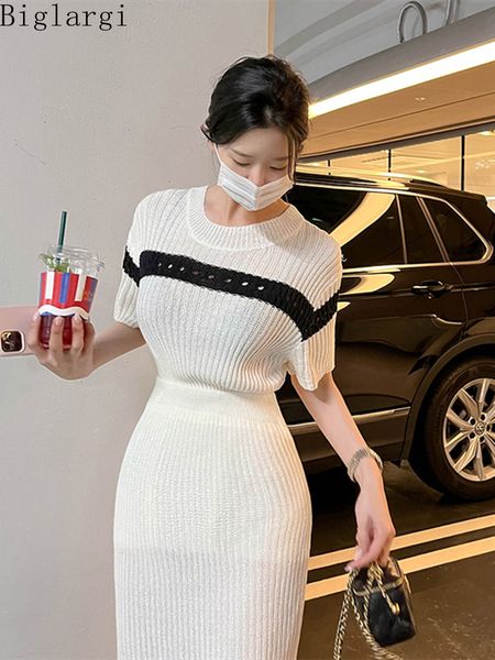 two piece dress 2 two piece suit chic self cultivation temperament knitting tshirt and skirt summer ladies women woman elegant suit 230503, White
two piece dress 2 two piece suit chic self cultivation temperament knitting tshirt and skirt summer ladies women woman elegant suit 230503, White