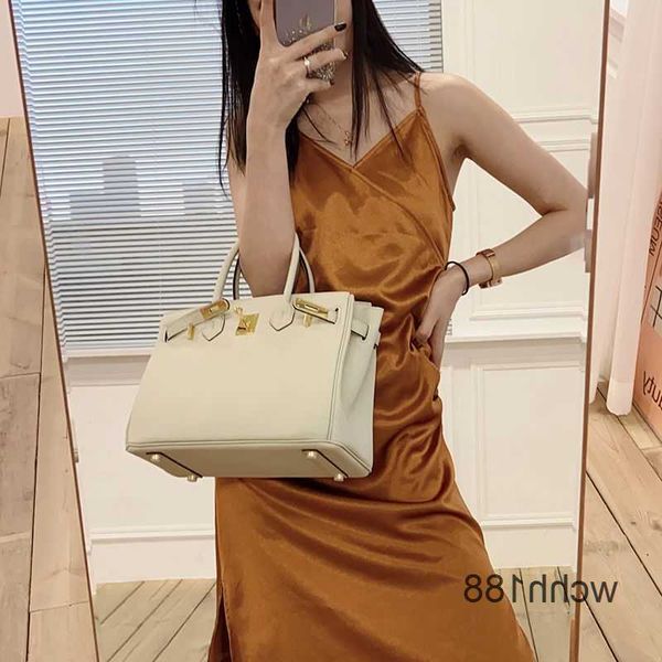 spring handbag pattern birkins leather bag cowhide lychee designer large bags women's 2023 high-end layer totes 6v6h
spring handbag pattern birkins leather bag cowhide lychee designer large bags women's 2023 high-end layer totes 6v6h