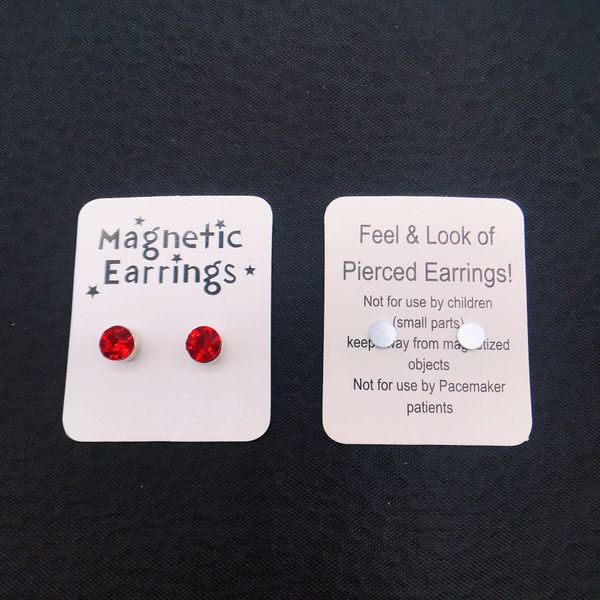 magnet colored diamond earrings without ear holes, strong magnetic attraction ferromagnet, male and female false earrings and earrings, White
magnet colored diamond earrings without ear holes, strong magnetic attraction ferromagnet, male and female false earrings and earrings, White