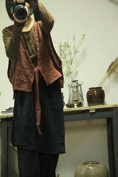 leather women cotton linen vests ladies vintage solid color short belt vests waistcoat female sleeveless 2020 summer, Black 
leather women cotton linen vests ladies vintage solid color short belt vests waistcoat female sleeveless 2020 summer, Black