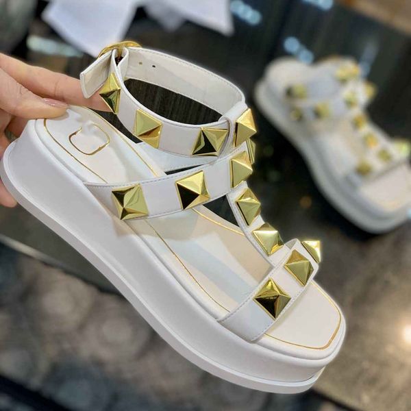 designer beach shoes leather slippers women fashion valentinoity sandals v platform pool slides indoor outdoor shoes woman footwear alk
designer beach shoes leather slippers women fashion valentinoity sandals v platform pool slides indoor outdoor shoes woman footwear alk