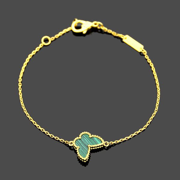 luxury elegant van clover butterfly pendant charm bracelet love designer bracelets for women chain designer jewelry lucky distinctive cleef, Golden;silver
luxury elegant van clover butterfly pendant charm bracelet love designer bracelets for women chain designer jewelry lucky distinctive cleef, Golden;silver