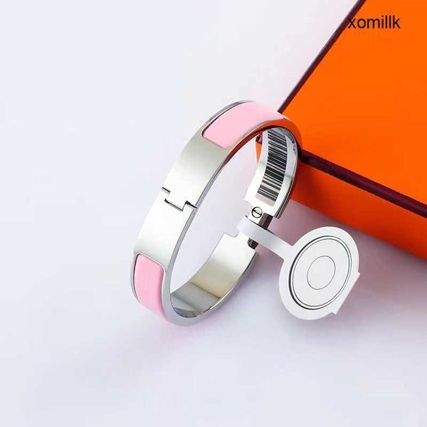 high-end men's and women's bangle bracelets fashion designer classic enamel h luxury ladies party jewelry accessories cll 10jz, Black
high-end men's and women's bangle bracelets fashion designer classic enamel h luxury ladies party jewelry accessories cll 10jz, Black