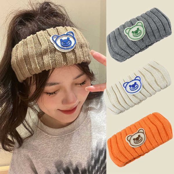 headbands cartoon bear knitted hairbands winter warm wide headband for women knitting elastic hair band sports turban hair accessories j2305, Silver
headbands cartoon bear knitted hairbands winter warm wide headband for women knitting elastic hair band sports turban hair accessories j2305, Silver