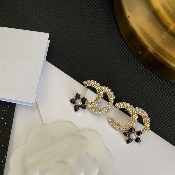 2023 ccity stud various new women ear studsc earring fashion designer letters earing accessories for party earrings 554, Golden;silver
2023 ccity stud various new women ear studsc earring fashion designer letters earing accessories for party earrings 554, Golden;silver