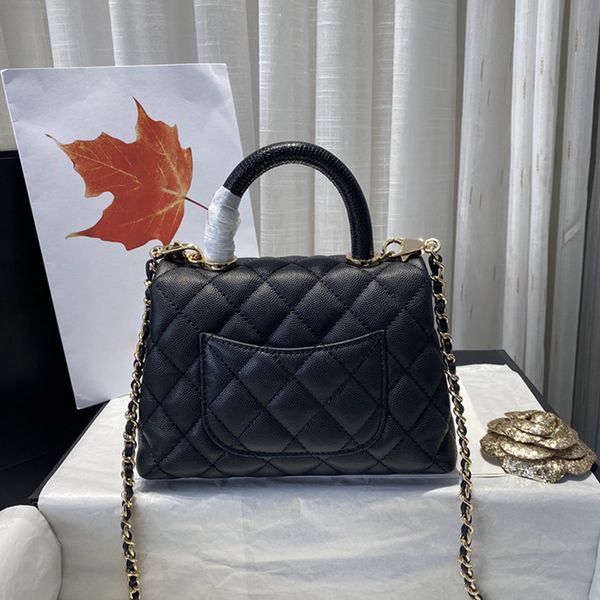 luxury crossbody bag designer shoulder bag handbag genuine leather chain bag 19cm flap bag level replication evening bag with box ch225
luxury crossbody bag designer shoulder bag handbag genuine leather chain bag 19cm flap bag level replication evening bag with box ch225