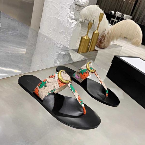 2023 sandalsfashion designer g women slippers beach slides classic pantoufle letter sandals 2023ity nh, Black
2023 sandalsfashion designer g women slippers beach slides classic pantoufle letter sandals 2023ity nh, Black