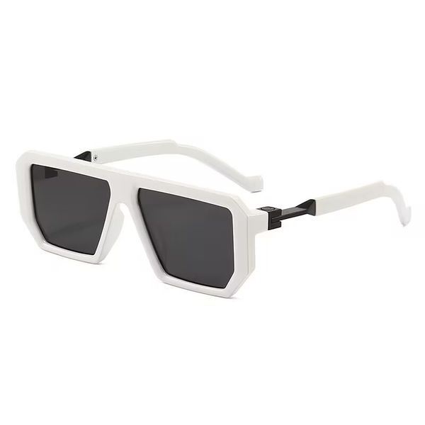 new fashion sunglasses europe and the united states female personality large frame metal trend catwalk sunglasses cool street ssunglasses wh, White;black
new fashion sunglasses europe and the united states female personality large frame metal trend catwalk sunglasses cool street ssunglasses wh, White;black